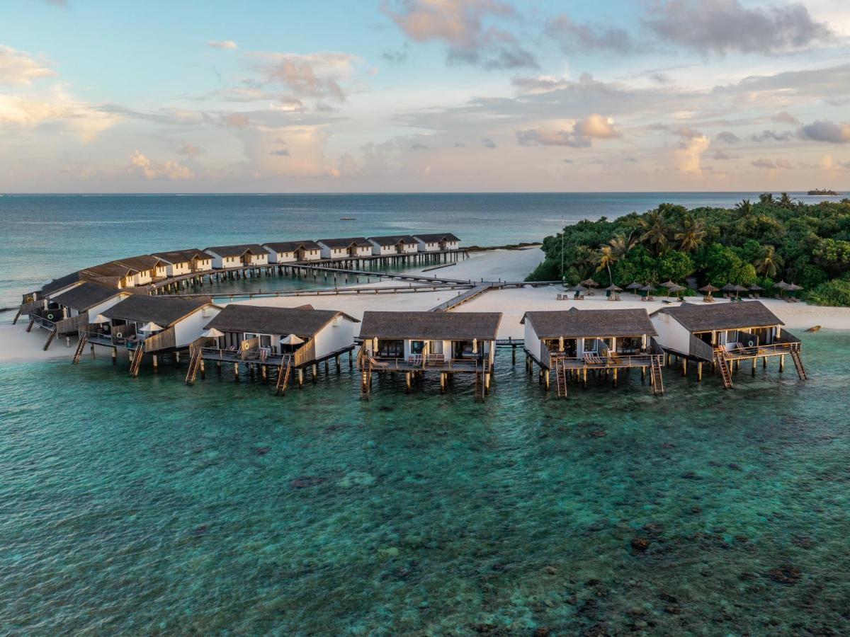 Reethi Beach Resort Kamadhoo Exterior photo